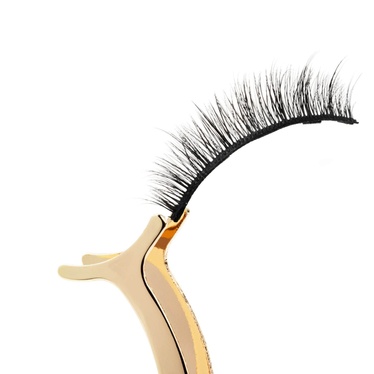 FLUTTER WISPY Lash &amp; Liner Magnetic Lashes - GlamGameBeauty.com